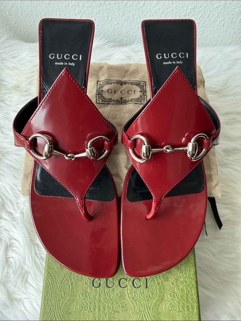Gucci Burgundy Patent Leather Horsebit Thong Sandals Size 6.5